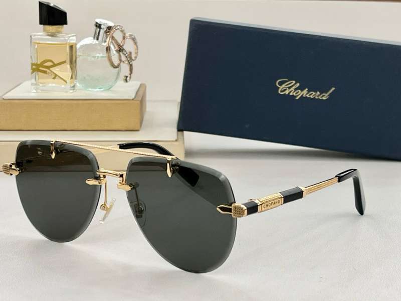 Picture of Chopard Sunglasses _SKUfw56602327fw
